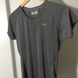 Small Grey Under Armour Heat Gear Semi Fitted Tee